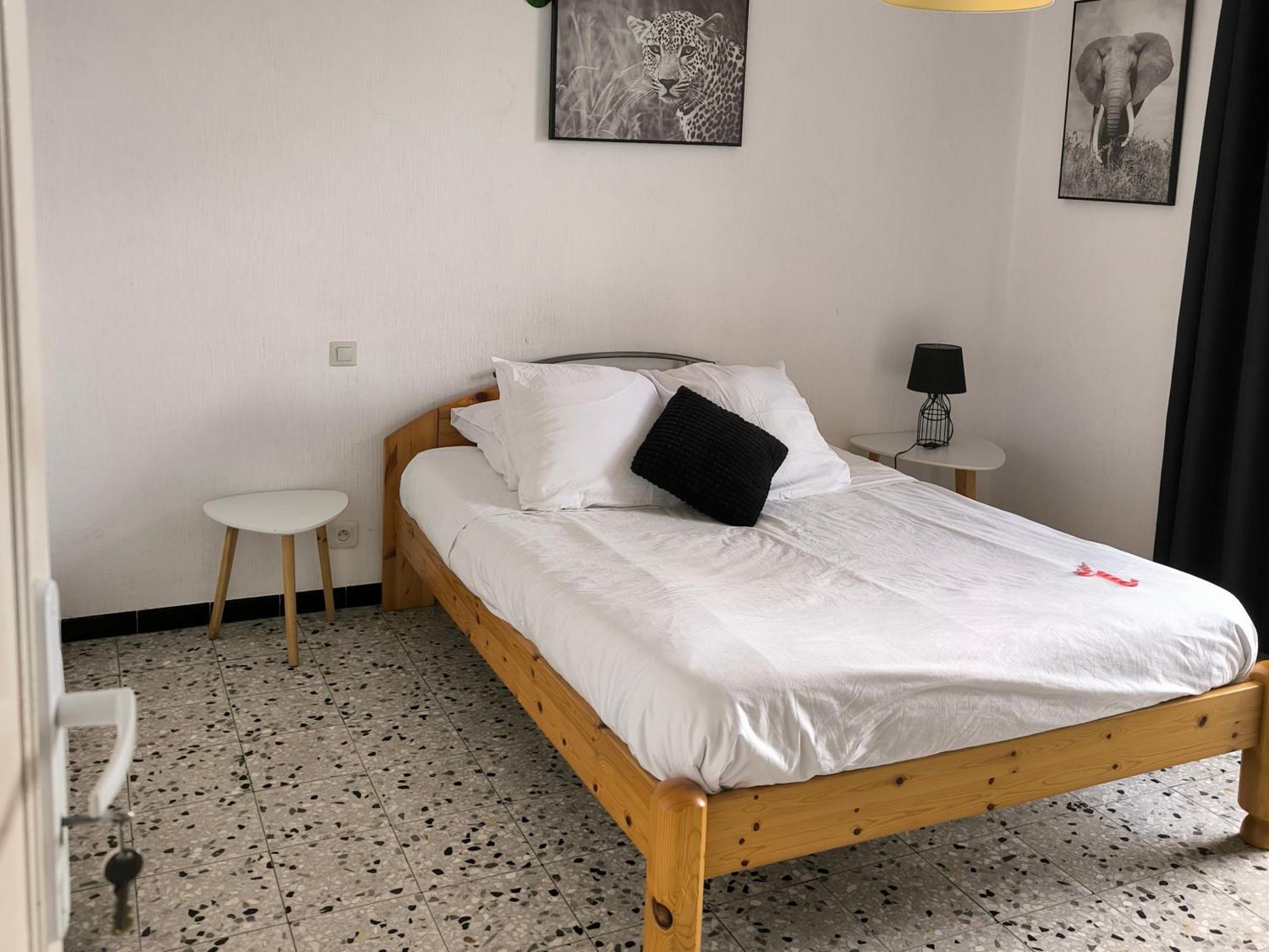Chambre Double Avec Piscine Proche De Perpignan 里沃萨尔特 外观 照片
